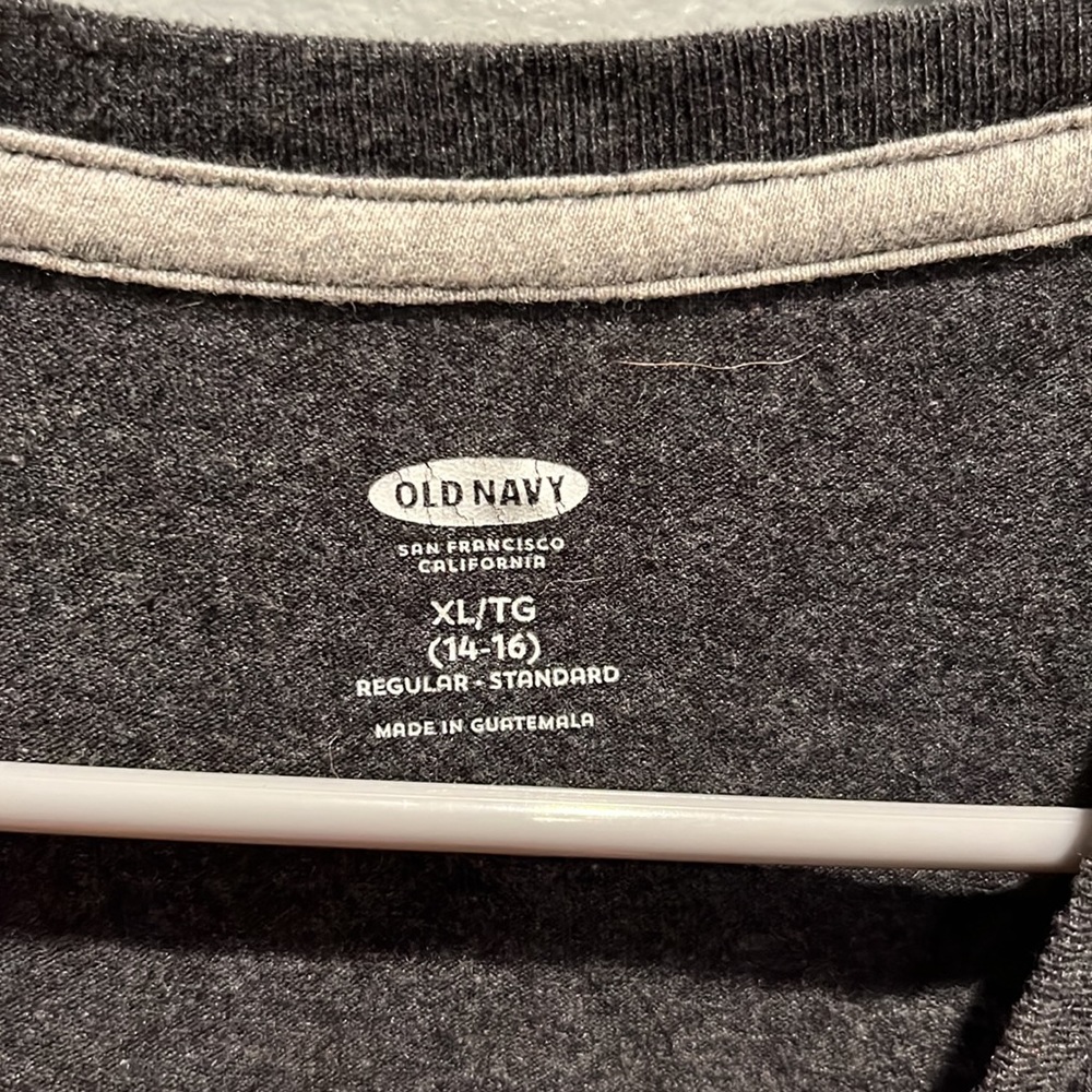 Old navy - Picture 3 of 3